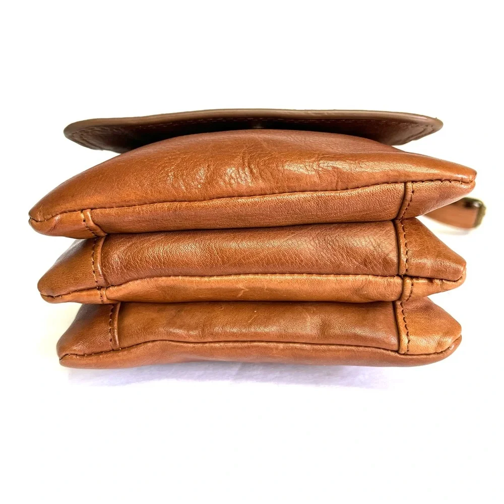 Oak & Tan Linzia Cognac Leather Crossbody Bag - Picture 5 of 14